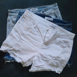 PRE SUMMER SALE!!!DAISY DUKES DESTASH!!